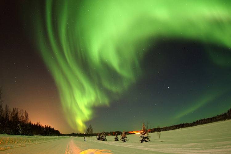 هشت جای فوق العاده دنیا برای رصد شفق‌ قطبی (کانادا)