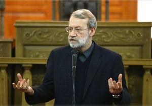 علی لاریجانی رییس مجلس شورای اسلامی منتقد احمدی نژاد