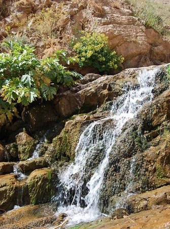 آبشار پیرسقا قره‌آقاج