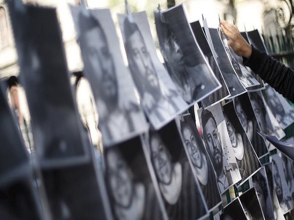 تصویر روزنامهنگاران کشته شده، در یک تجمع در مکزیک / رویترز