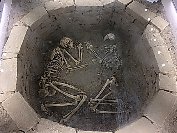پنج هزار سال پیش ایرانی‌ها چطور دفن می‌شدند؟