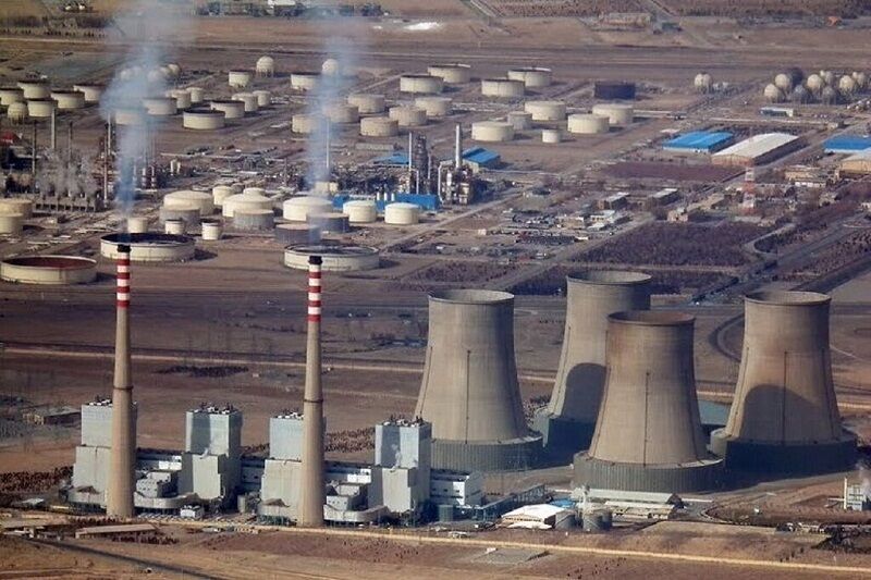 طرح استفاده از مازوت کم گوگرد در نیروگاه «شهید منتظری» اصفهان بلاتکلیف مانده است