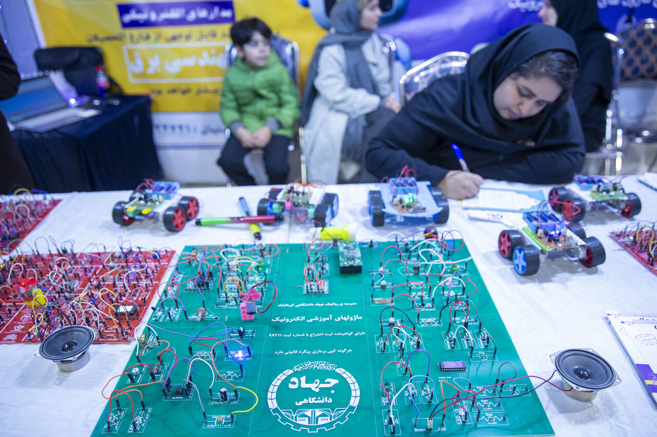 آینده پژوهی اقتصادی بدون آمار معتبر امکان پذیر نیست