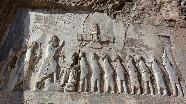 بیستون چشم انتظار 650 هزار گردشگر نوروزی