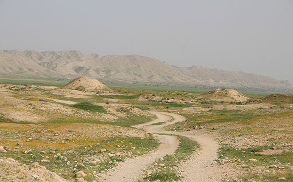 این جاده روی محوطه باستانی کشیده شده