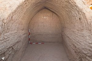 قرار دادن اجساد در مقابل لاشخورها ارتباطی به آیین زرتشت ندارد