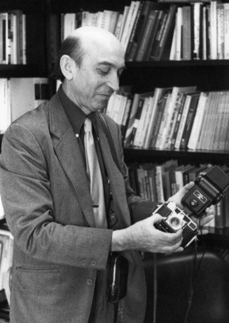 پروفسور لطفی‌زاده