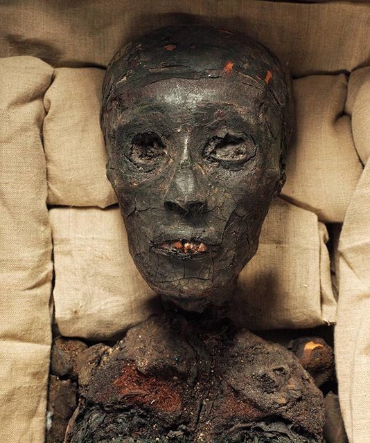 توتانخامون