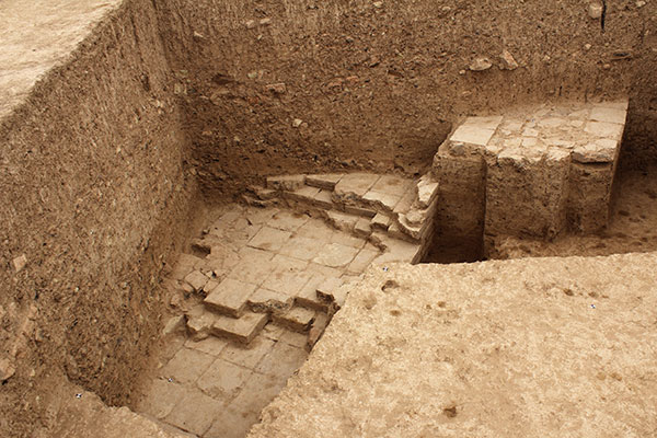 دروازه باستانی در شهر پارسه تخت جمشید کشف شد