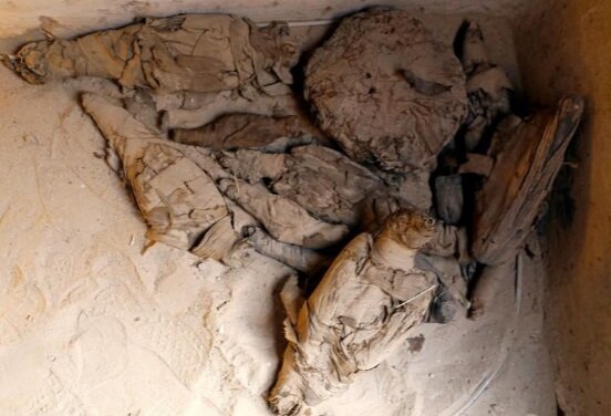 کشف مقبره ای رنگارنگ و حیوانات مومیایی شده در مصر