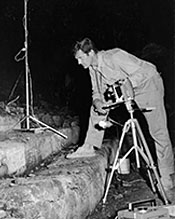 اولین بازدید یان گراهام از مکزیک در سال 1958 جرقه ابتدایی اکتشاف طولانی مدت باستانشناختی از تمدن مایا را  سبب شد.