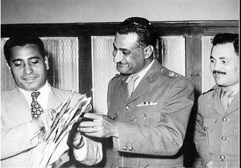 محمد حسنین هیکل و جمال عبدالناصر