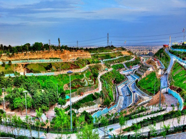 بررسی املاک فروخته شده در منطقه 5 تهران در شش ماهه نخست سال  95(بخش نخست)