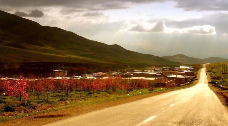 سراب ملوسان نهاوند