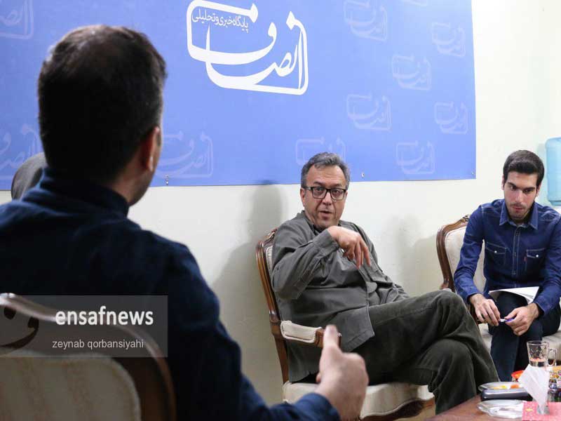 تحلیل احسان شریعتی از نمایشی بودن یک مناظره‌ و یک لشکرکشی