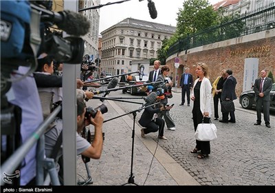 موگرینی: اگر باید توافقی شود هم اکنون زمان آن است 