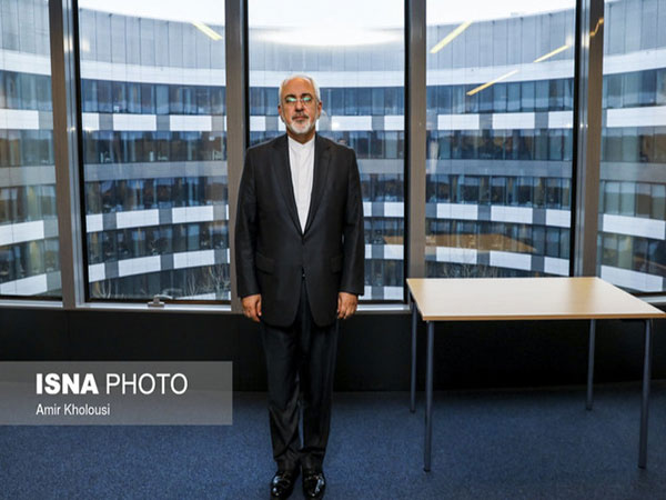 رونمایی ظریف از ایده "شبکه‌سازی امنیتی" در یادداشت فایننشال‌تایمز