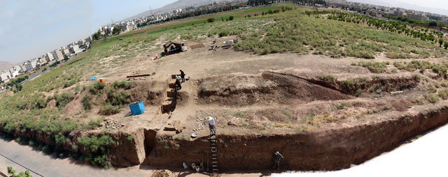 باستان‌شناسان به تپه ۶۵۰۰ ساله شیراز رفتند