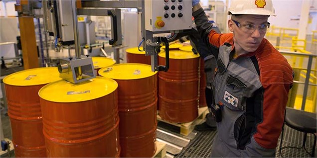 بازار جهانی نفتی در مسیر صعودی/ قیمت نفت خام سبک ایران ٦٥ دلاری شد.