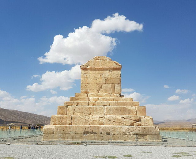 تعیین تکلیف کارخانه در حریم پاسارگاد بعد از حکم تجدید نظر