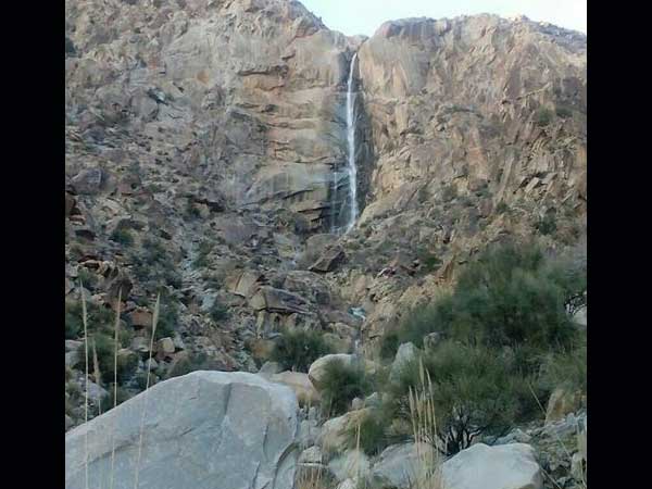 آبشارهای کرمان (یک - آبشار وروار جیرفت)                                                                                                                                                                                                                                                                     