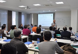 پیش‌بینی ۳ سناریو برای نرخ ارز در سال آینده 