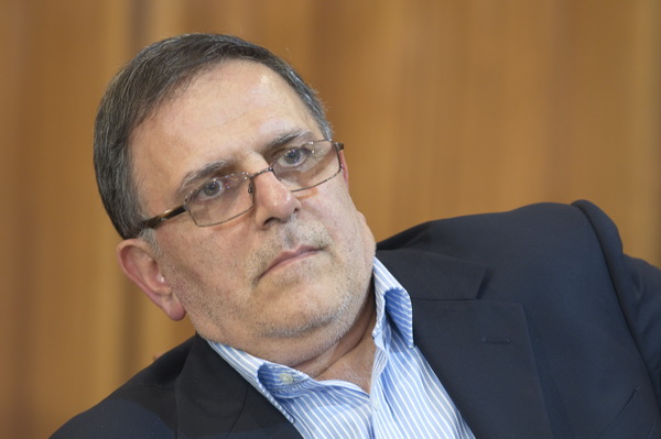 سیف: همکاری در زمینه FATF را ادامه می‌دهیم