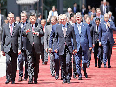 خیز چین برای رهبری تجارت جهان