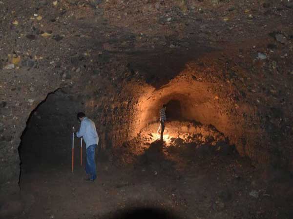 کشف پناهگاهی با معماری دستکند در سیاهکل