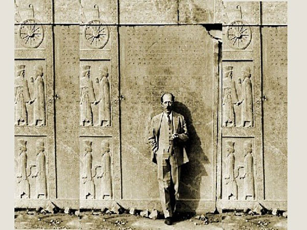 قانونی که باستان‌شناسِ آلمانی برای ایران نوشت