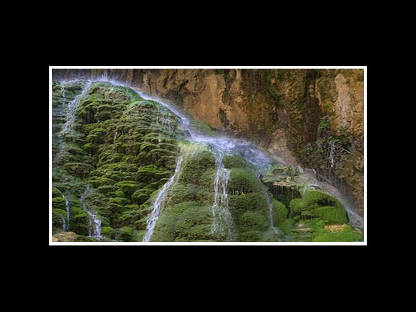 آبشارهای سیستان و بلوچستان (یک-آبشار آبند ساربوگ؛ نیکشهر)                                                                                                                                                                                                                                                   