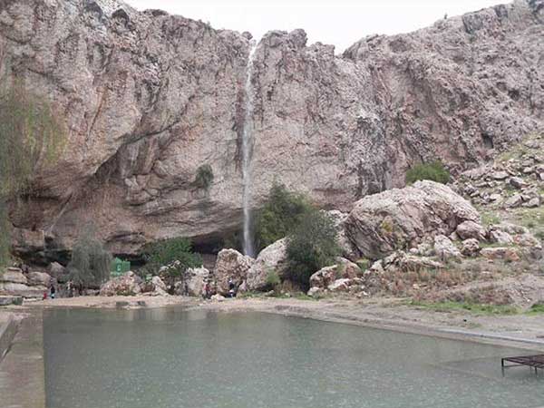 آبشارهای کرمان (سه - آبشار دوساری جیرفت)