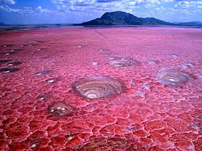 دریاچه‌ی نمک ناترون (زیباترین نمک زار دنیا)                                                                                                                                                                                                                                                                 