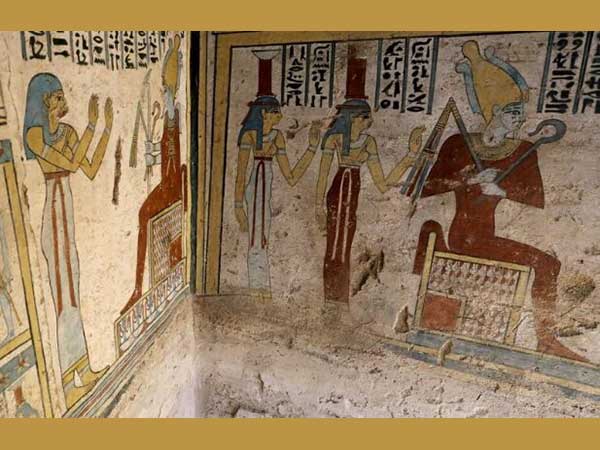 کشف مقبره ای رنگارنگ و حیوانات مومیایی شده در مصر