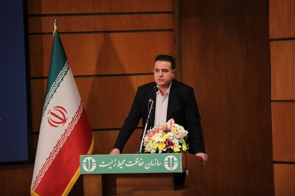 چرا جهان در حفاظت از لایه ازن نسبت به کاهش گازهای گلخانه‌ای موفق‌تر بوده است؟