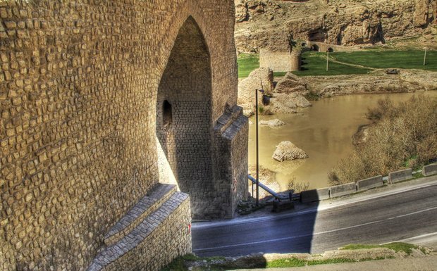 ۱۰۰ پل تاریخی در لرستان وجود دارد